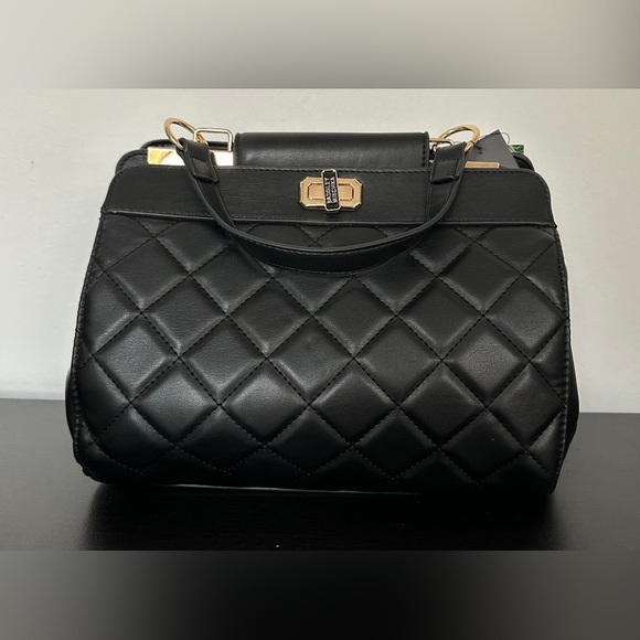 Badgley Mischka Diamond Quilted Top Handle Bag NWT - Picture 1 of 7